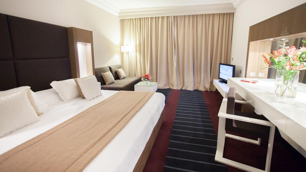 El Mouradi Gammarth Hotel Exterior photo A typical room at the hotel